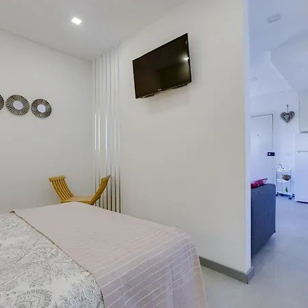 Bellavista - Modern And Renovated Near Fishermen's Apartament *